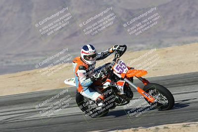 media/Dec-01-2025-Moto Forza (Mon) [[2daa91e15f]]/2-Intermediate Group/Session 4 Turn 9/